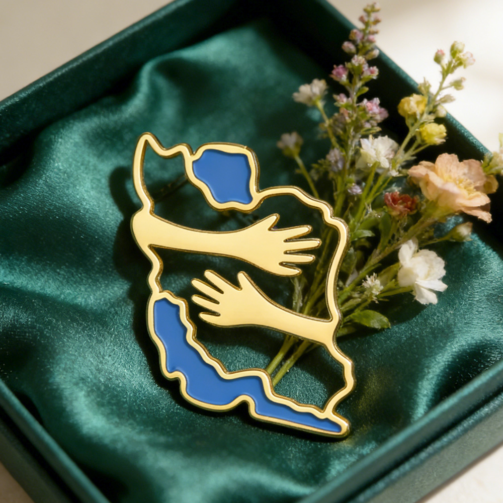 Dawapara Iran Map Shape Brooch - Travel Accessories Gift Set review and price